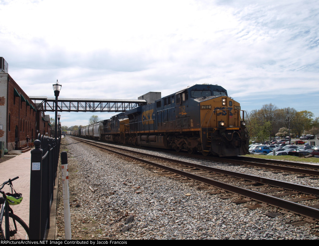 CSX 762